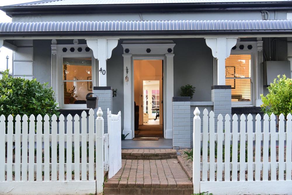 Macleay Cottage With Plunge Pool And Local Arts Dubbo Kültér fotó